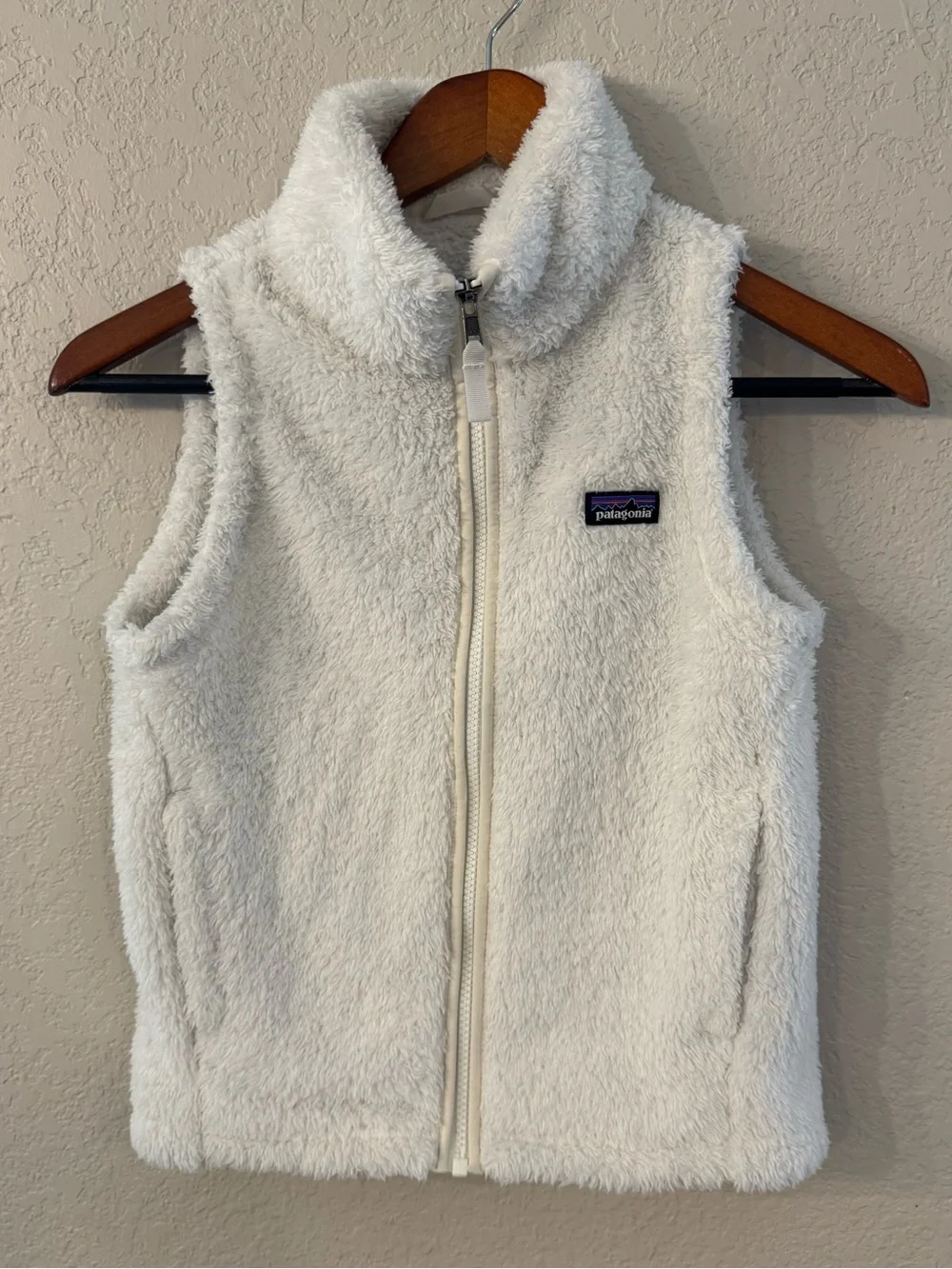 Patagonia kids fluffy